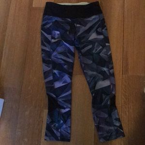 Lululemon crop leggings with mesh inserts